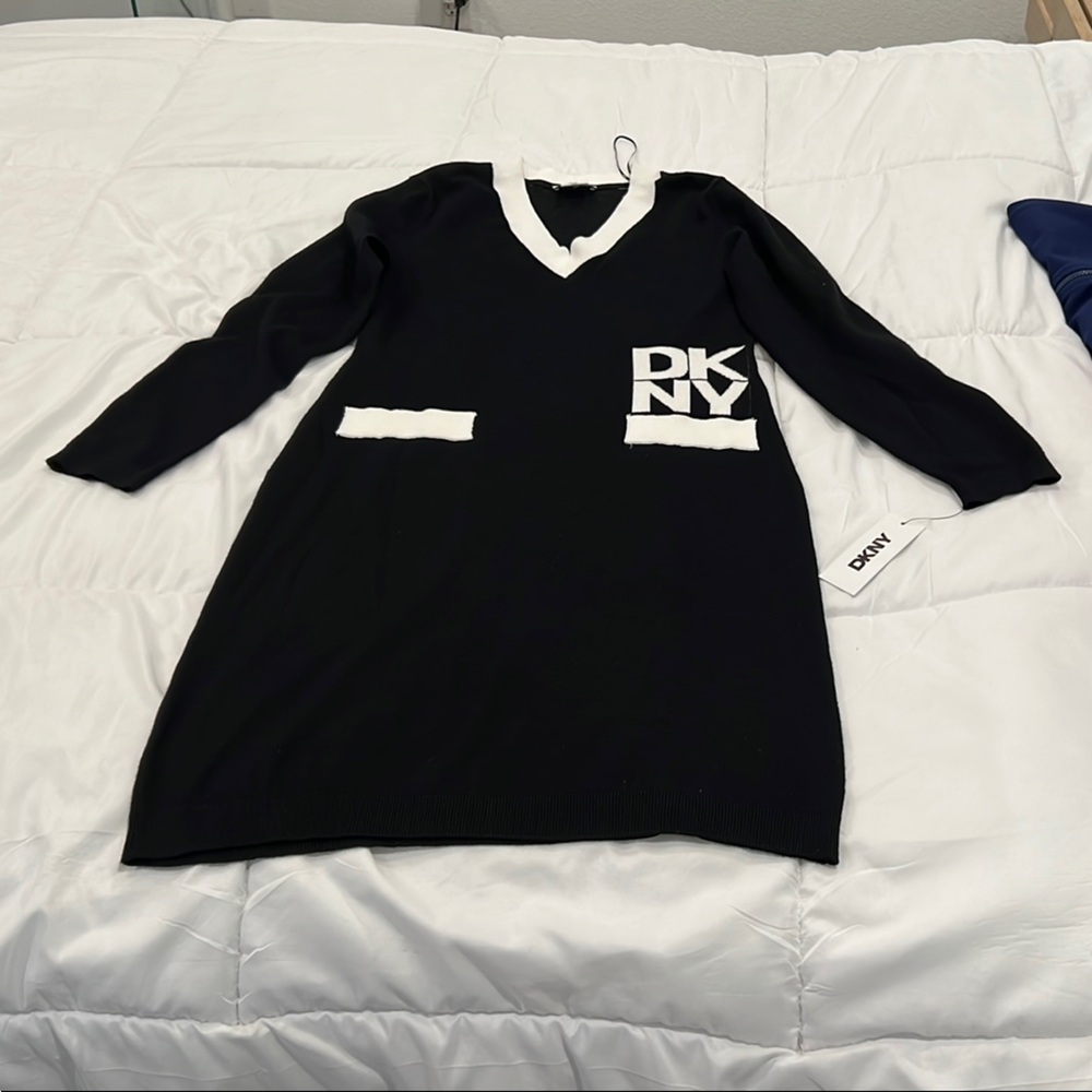 DKNY Black and White Long Sleeve Sweater Dress